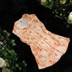 ❤❤❤Fashion bug flowery summer blouse!